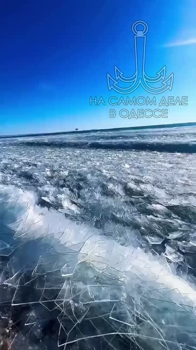 В Одессе такого, конечно, не увидишь — но это не помешает нам полюбоваться завораживающей красотой природы