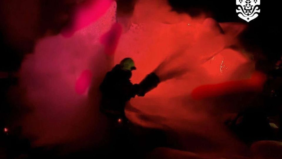 � ������ ����� ��������� � �����