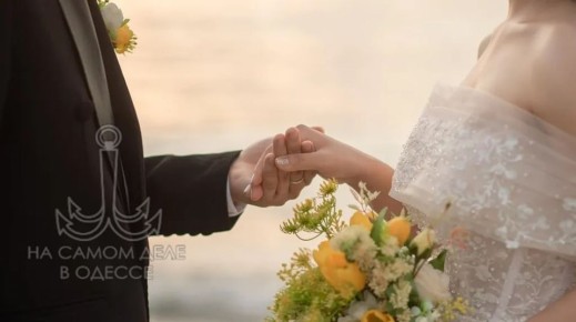 Невеста и …не надо. Двое влюблённых в Нидерландах организовали свадьбу