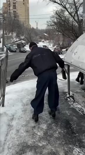 �� ������ ���� �������� ��� ��� � �������