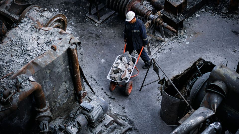 Шмыгаль: на Украине больше не осталось ни одной целой электростанции