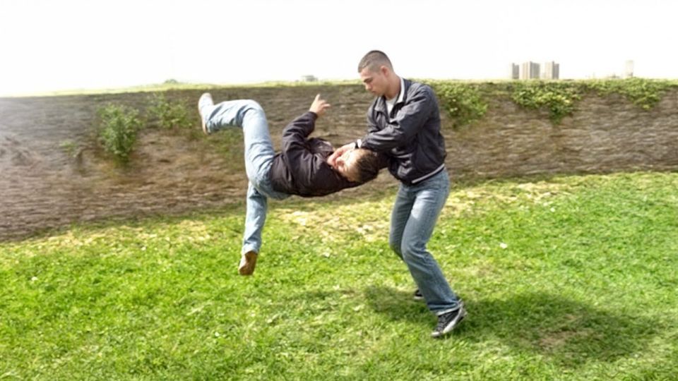 � ������ ����� ����� � ������������ ������� �������� ��������