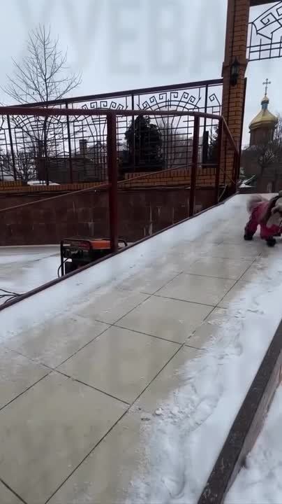 ���� ���-�� �������� �������� � ������