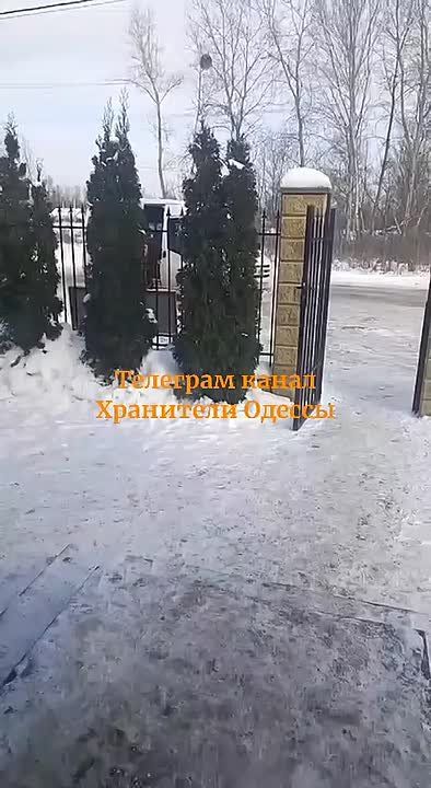 Одесситка спасла мужчину от ТЦК, заперев его в своем магазине