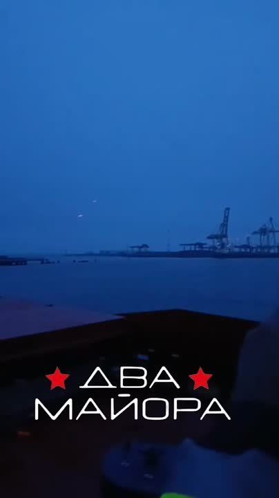 Два майора: Одесса и порт Черноморск (Ильичевск)