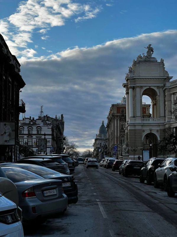 ������ ����, ������. ������� �������, 14 ������� �����������: ���� ��������� +6��, ��������� ����� ��� +1��