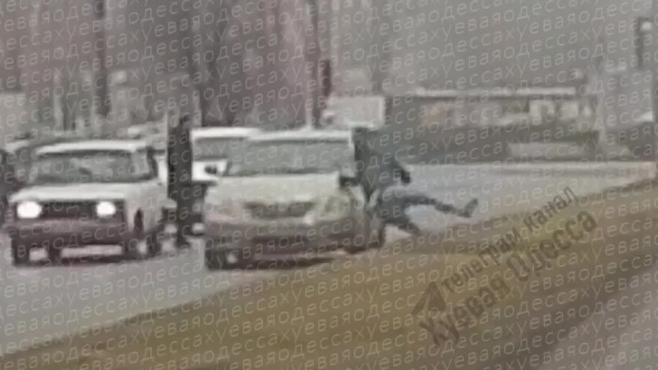 � ������ ������� ������ �� ��������� � ����� ��� ������ ������