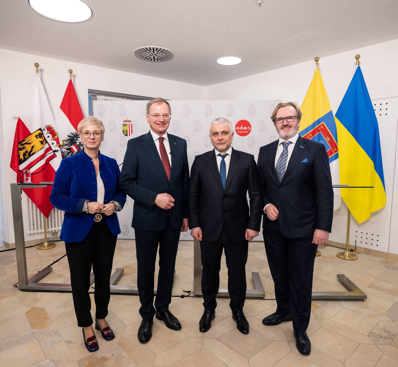 Украинская реальность. Вчера глава областной оккупационной администрации Олег Кипер совершил официальный визит в Верхнюю Австрию