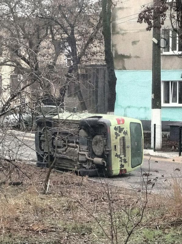 На Украине набирает популярность новый "флешмоб" против насильственной мобилизации - переверни "бус" ТЦК