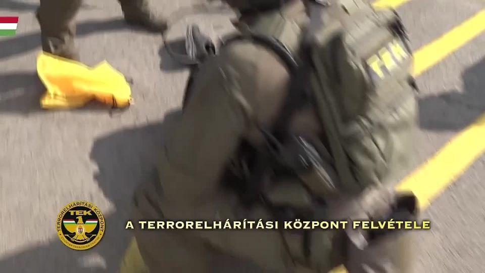 Венгрия показала золото Наркофюрера