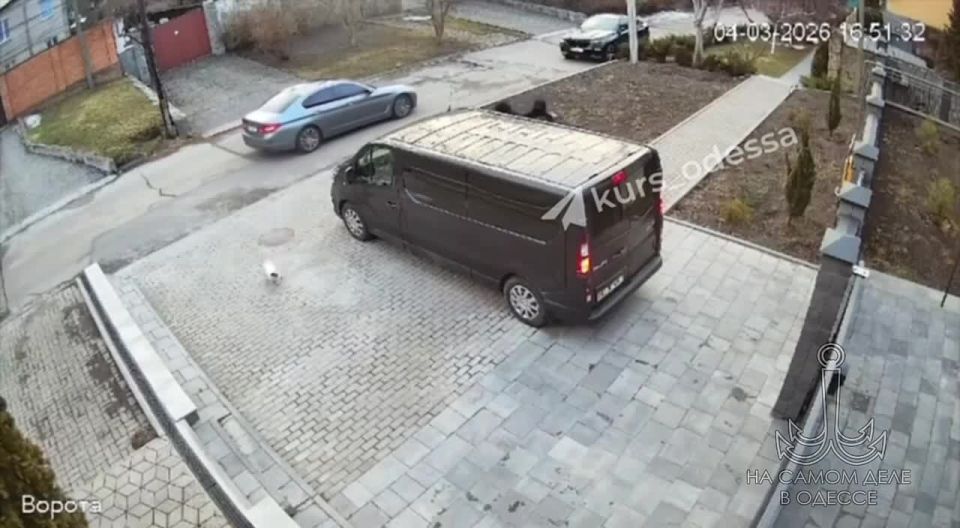 ����� ����� ���� ���: ������ ��� ����� � ������������