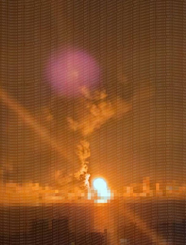 Появились кадры последствий ударов по Киеву и Одессе