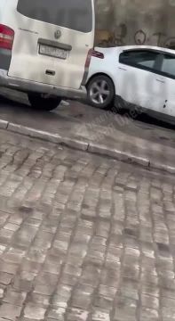 ������, �� ������ �������� ���� �����, � ������ � ������� ������� �� ���������������� ���� � �ϻ