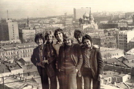 Апрель в Одессе 70-х. Отправляйте свои одесские архивные фотографии нашему боту, и мы опубликуем вас в рубрике #odessa_old Блокнот Одесса в Telegram