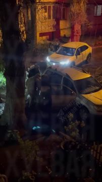 Будни оккупации. Одесса, ул. Сегедская Людоловы ТЦК вытащили мужчину прямо из подъезда и избили, а после — забрали в застенки военкомата