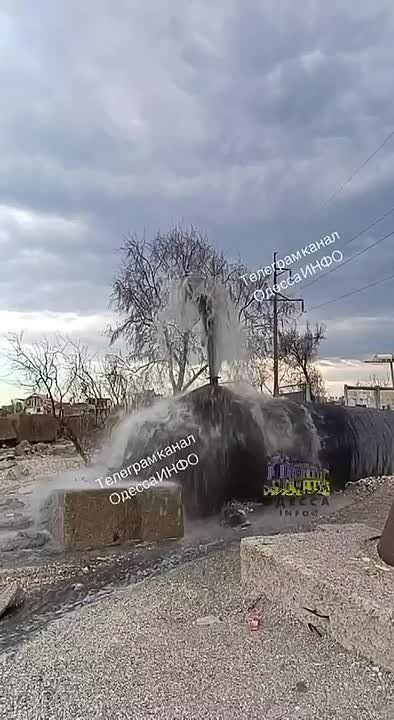 � ������ ����������� ����� ���������� � ����