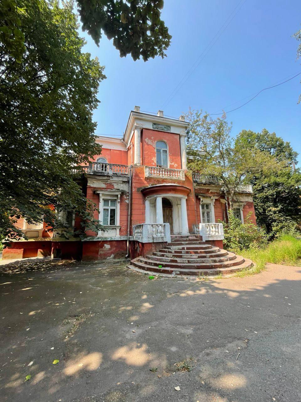 Частные фирмы в Одессе взялись за уничтожение архитектуры