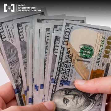 В Одессе накрыли канал сбыта «идеальных» фальшивых долларов