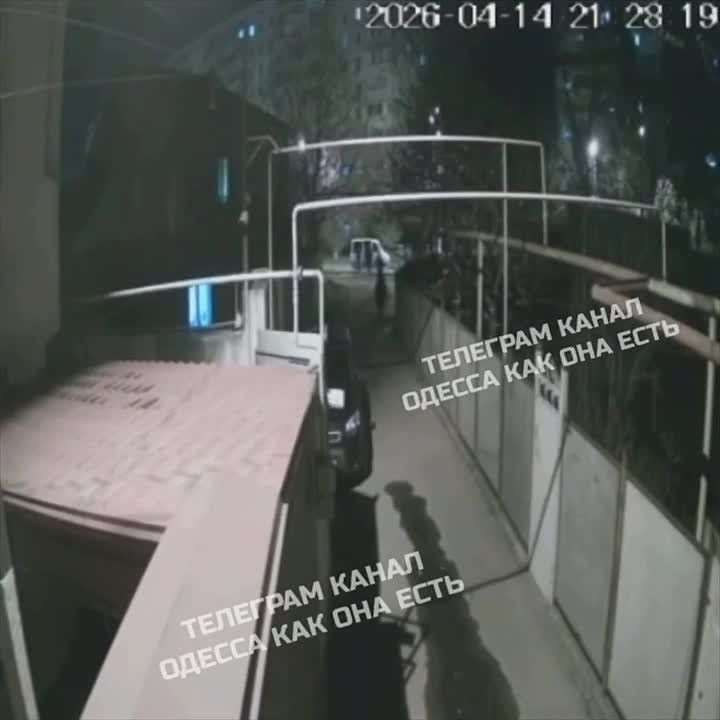 ������� ����. � ������ �������� ��� ������� 16-������� ��������� � ����� ��������, ������ ������ � ������ �������� �����������