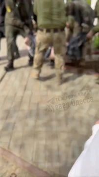 А вот ещё один вид свободы — свободы передвижения на весу