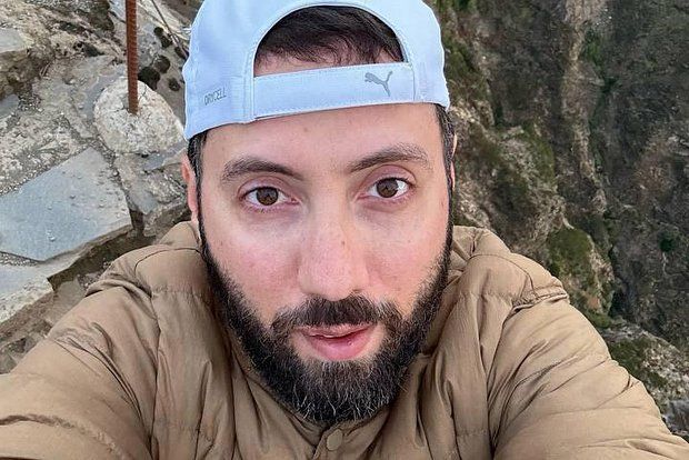 Комик Романов назвал тоску по встречам с близкими самым тяжелым в эмиграции