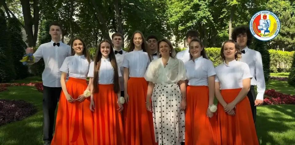 В Одессе сегодня прошёл Последний звонок