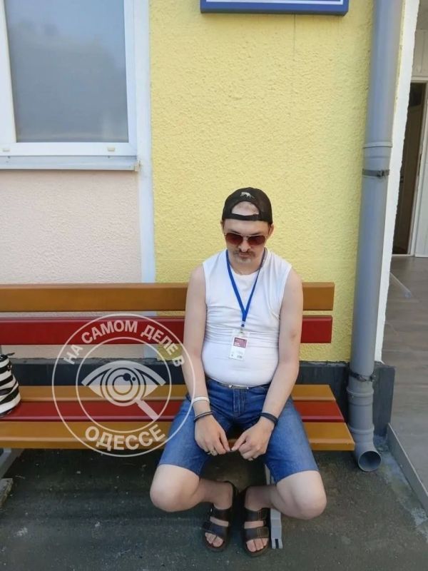 В Черновцах патрульные вместе с террористами из ТЦК забрали 40-летнего незрячего мужчину!!!