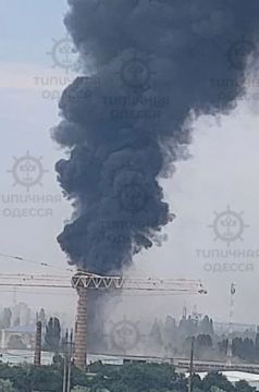 Как пишут в пабликах, этот прилёт произошёл в районе Холодильника, бывшего склада Coca-Cola