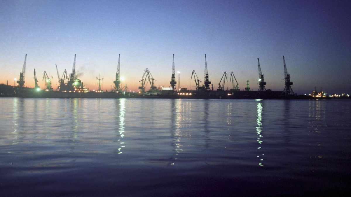 Не только Крым: чем важны удары армии России по портам Одессы