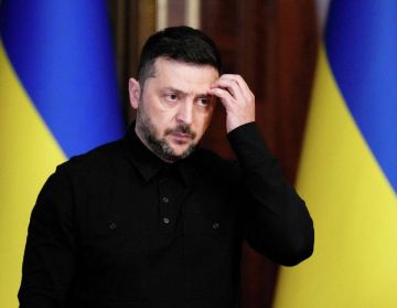 Зеленский объяснил отставку Министра обороны страхом перед возможной всеобщей мобилизацией в РФ осенью