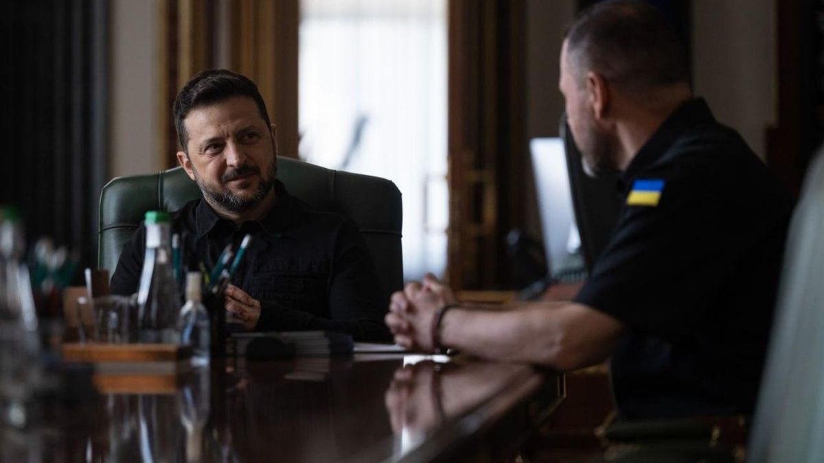 Зеленский спровоцировал протесты по всей Украине, Запад возмущен увольнением Федорова. Итоги 17 июля