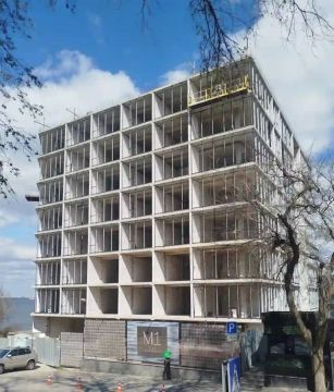 Скандальная высотка на Ланжероне продолжает перекрывать вид на море с Аллеи Славы