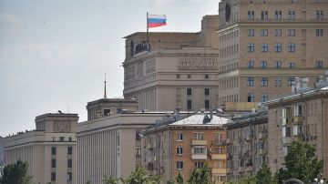 ВС РФ ударили по украинским портам и судам с военным грузом