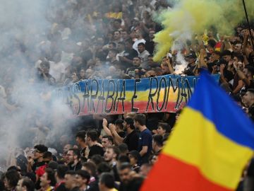 «Basarabia e Rom?nia», или Аншлюс по-романски