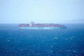 Maersk приостановил работу с одним из черноморских портов Украины