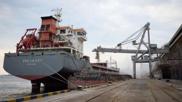 Эксперт: Чтобы перебить логистику Украины на море, России нужно выйти из "скальпельного режима"
