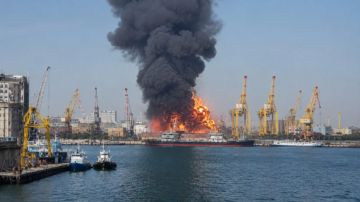 Россия рушит морские порты Украины — Киев планомерно уничтожает склады Wildberries