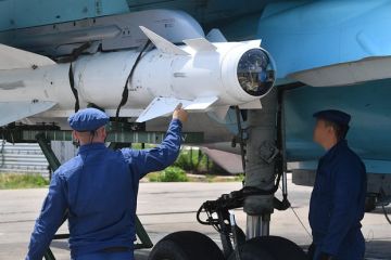 Минобороны: ВС РФ ударили по объектам военной промышленности в Киеве и порту «Черноморск»