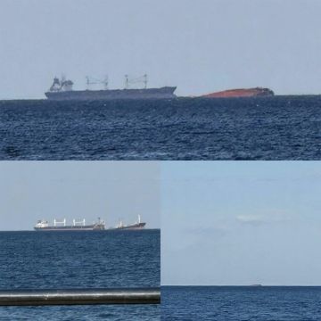 У берегов Одессы затонуло судно, которое было атаковано во время доставки грузов для ВСУ