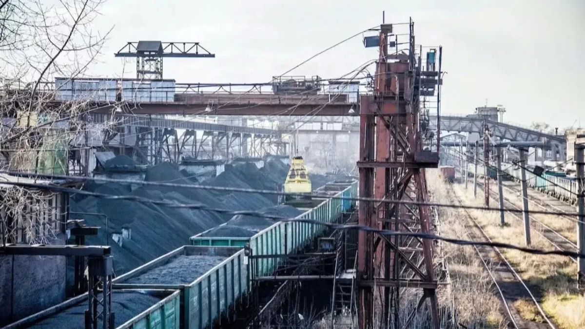 WarGonzo: Производители железорудового сырья приостановили работу на Украине