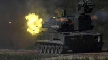 Опасность БПЛА в Орловской области, Севастополь ожидает атаку, взрывы в Одесской области. Новости СВО