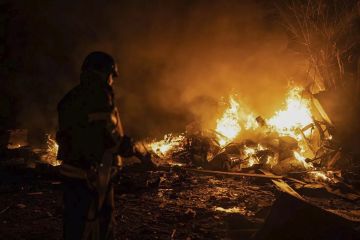 Армия России ударила в порту Одессы по резервуару с ГСМ и цехам местного НПЗ