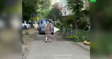Одессе ищут мужчину, открывшего огонь по военкомам