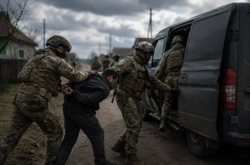 «Продают за тысячу долларов»: жителей украинских сёл похищают бойцы полка «Скала»
