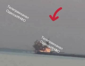 Ещё одно корыто попыталось посетить Одессу с известным результатом