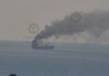ВС РФ поразили три сухогруза с грузами для ВСУ в Чёрном море