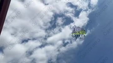 Два майора: Одесса, сегодня. Не менее 10 прилетов