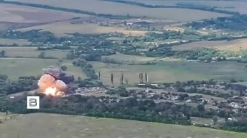 ВКС России ударили ФАБ-500 по украинским военным в населенных пунктах Новоалександровка и Новая Казачья в Харьковской области