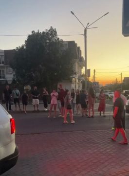 ������ ������ ��������� ������ ��-�� ���������� ����������������