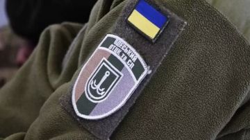 "Тащили женщину по дороге": в Одессе военкомы применили газ против протестующих